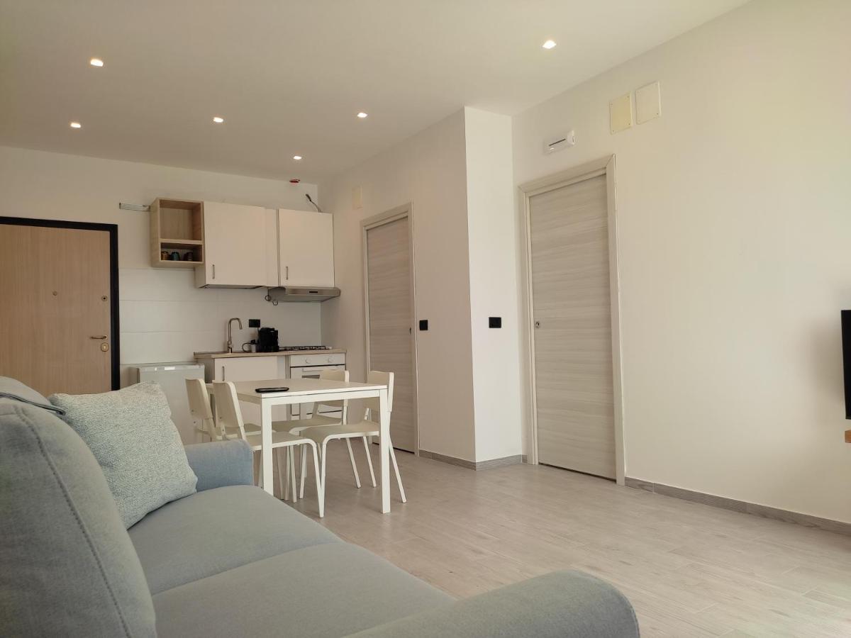 Miti Dello Stretto B&B メッシーナ エクステリア 写真